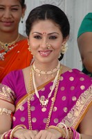 Sada Saree Photos